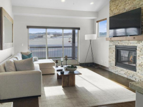 Black Rock Ridge home